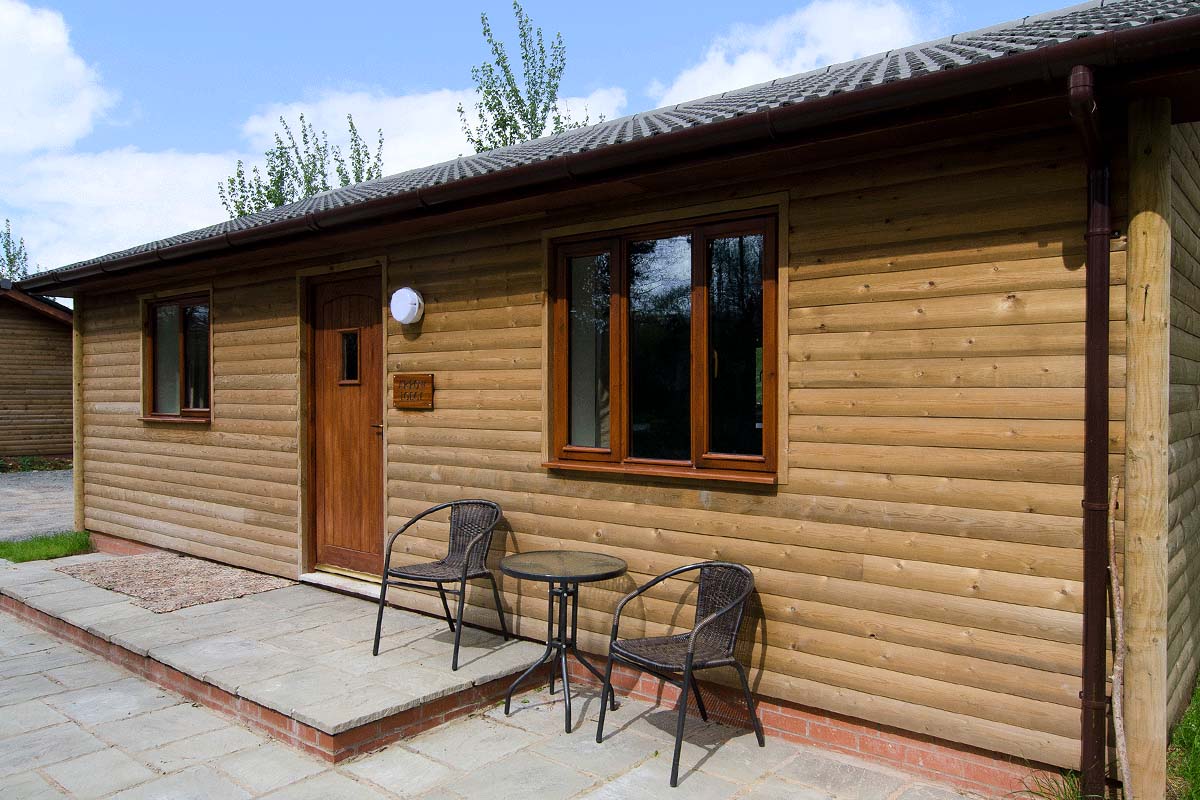 1-bedroom-premier-log-cabin-homepage